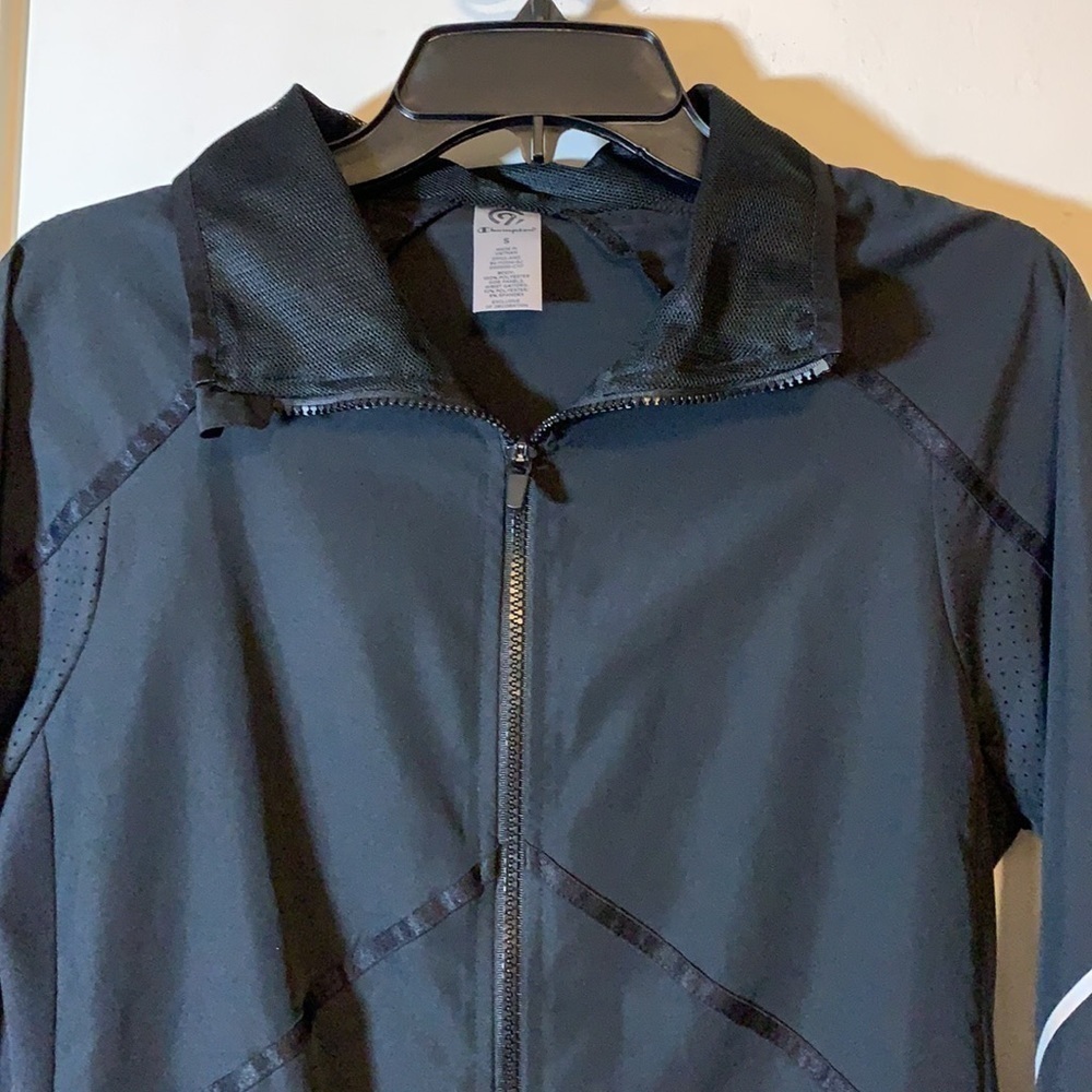 Champion Athletic Lightweight Windbreaker, S - Picture 2 of 9